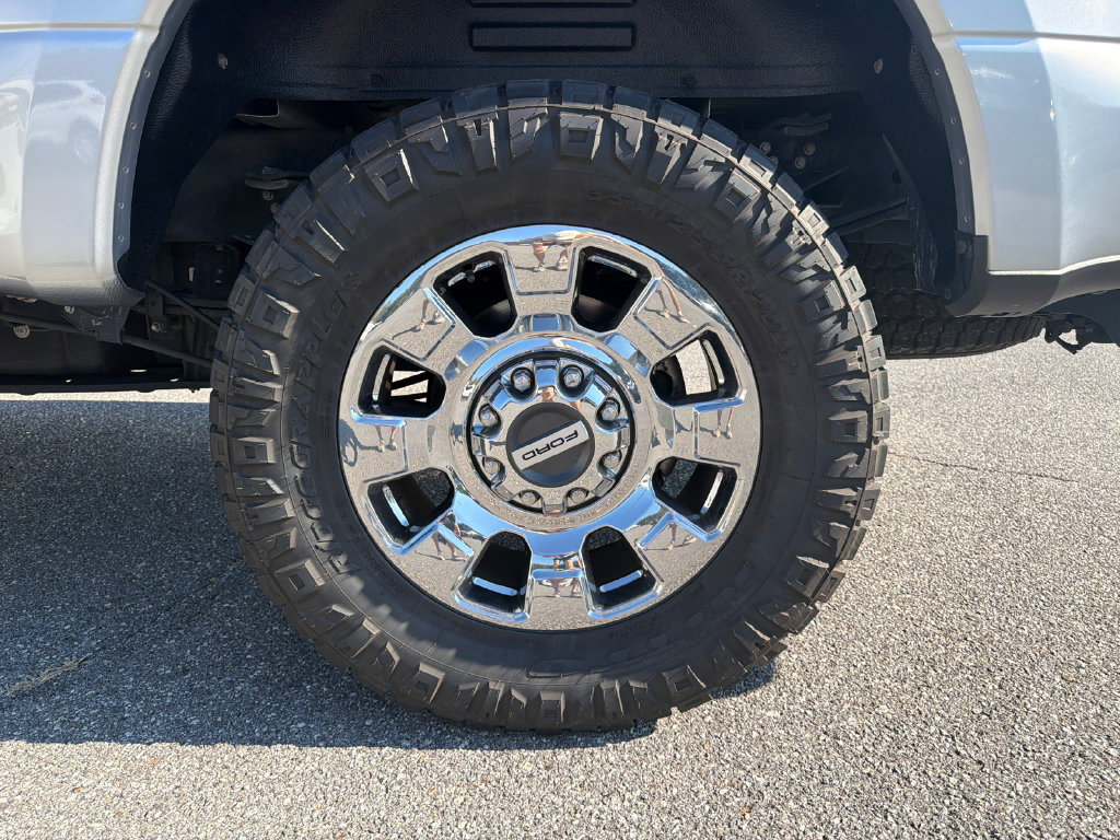 Used 2021 Ford F250 XLT w/ XLT Premium Package AWD/4WD image 19