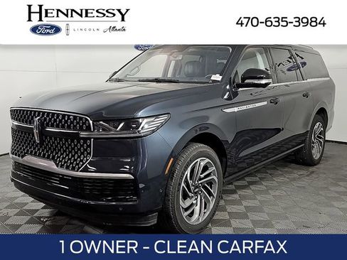 Certified 2025 Lincoln Navigator L Reserve image 1