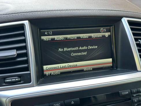 Used 2016 Mercedes-Benz GL 320 BlueTEC 4MATIC image 38