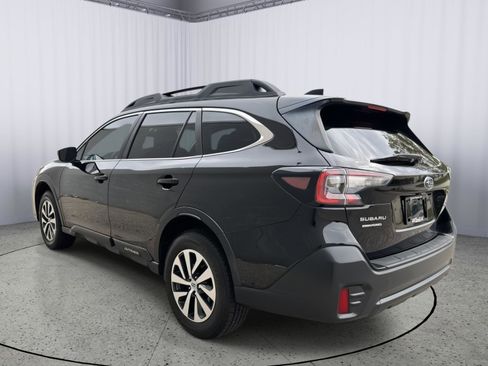 Used 2020 Subaru Outback image 4