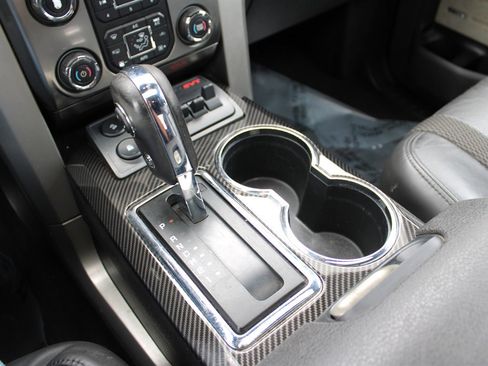 Used 2013 Ford F150 Raptor w/ Luxury Equipment Group image 36