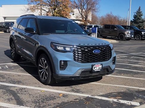 New 2026 Ford Explorer ST-Line image 11