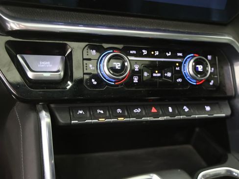 Used 2022 GMC Sierra 1500 Denali w/ Denali Reserve Package image 4