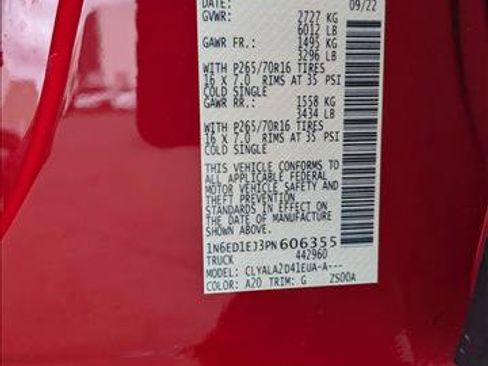 Used 2023 Nissan Frontier S w/ Technology Package image 30