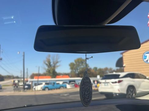 Used 2016 Tesla Model S 60 image 10