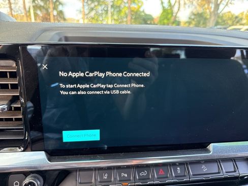 Used 2025 Chevrolet Silverado 2500 LTZ w/ LTZ Premium Package image 41