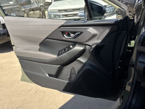 Used 2024 Subaru Crosstrek 2.5i Limited image 24