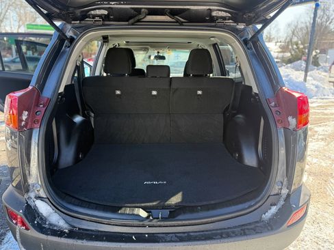 Used 2015 Toyota RAV4 XLE image 19