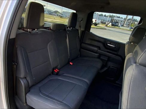 Used 2022 Chevrolet Silverado 1500 LT image 19