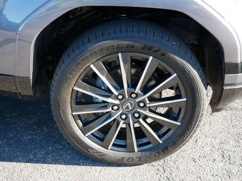 Used 2025 Lexus GX 550 w/ Cold Area Package AWD/4WD image 8