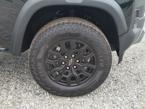 New 2026 Chevrolet Colorado Trail Boss AWD/4WD image 12