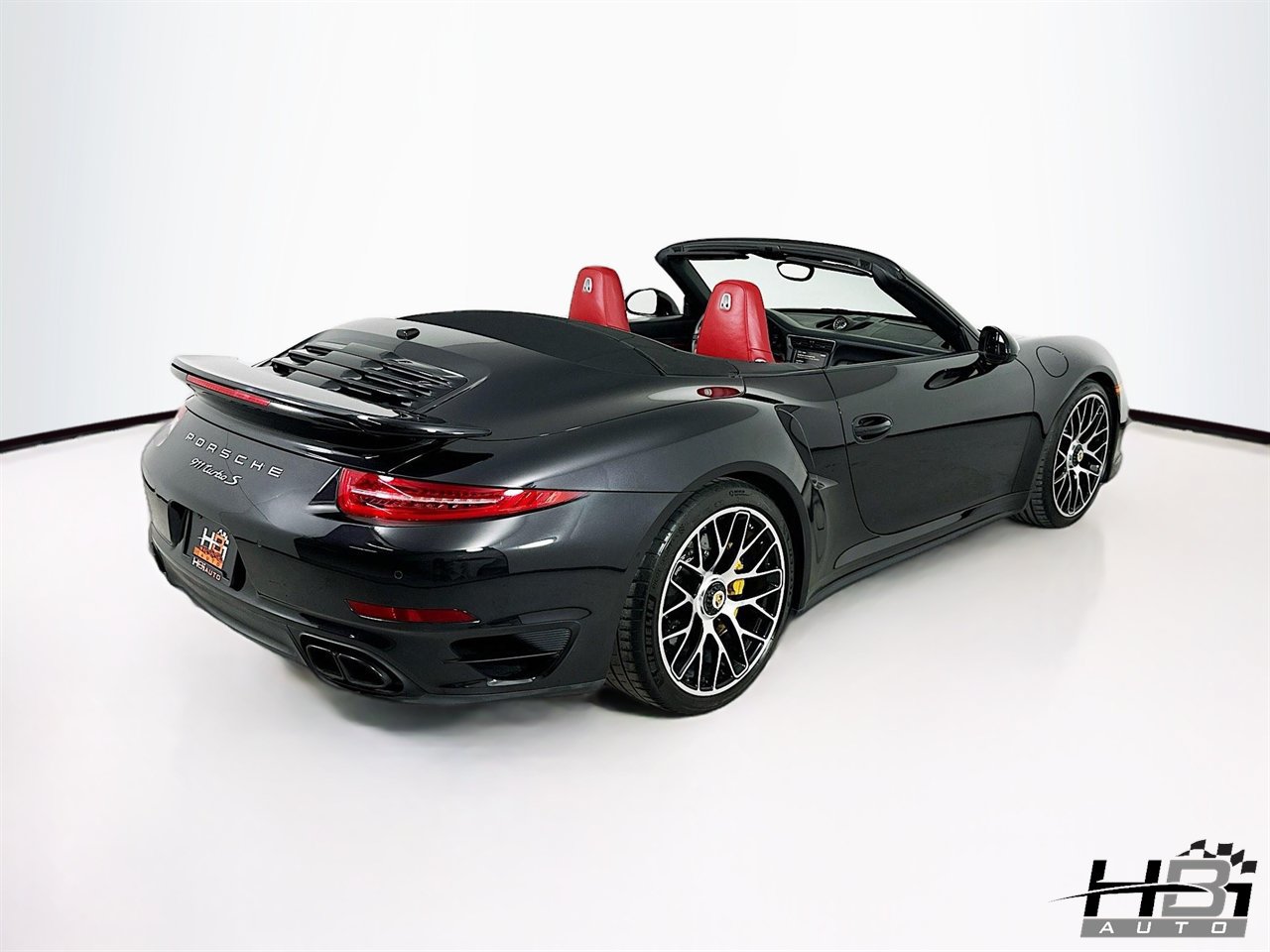 Used 2014 Porsche 911 Turbo S AWD/4WD image 25