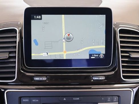 Used 2017 Mercedes-Benz GLE 350 4MATIC image 20