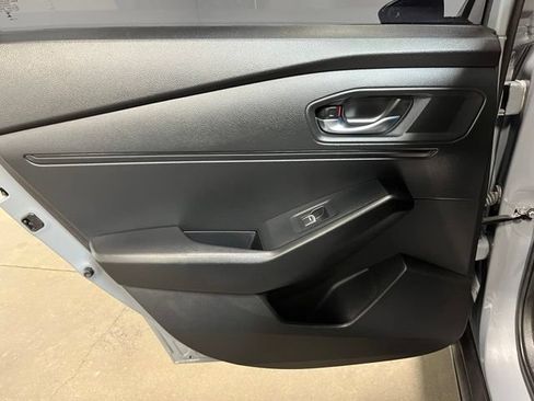 Used 2023 Honda Accord Sport image 16