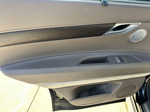 Used 2023 Genesis GV80 2.5T w/ Prestige Package image 24