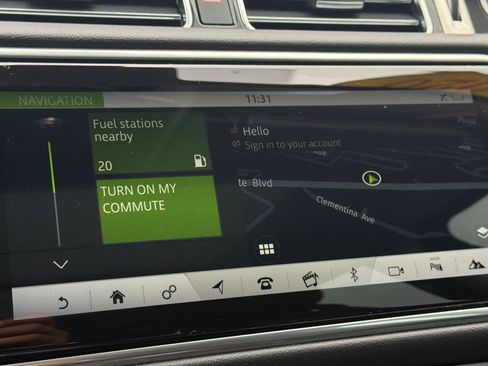 Used 2020 Land Rover Range Rover AWD/4WD image 24
