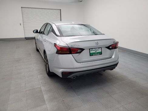 Used 2021 Nissan Altima 2.5 SR image 6