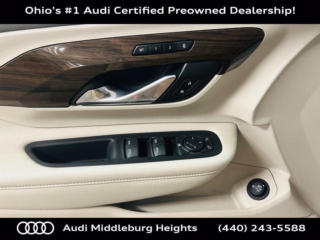 Used 2020 GMC Terrain Denali w/ Denali Premium Package AWD/4WD image 25