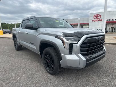 New 2026 Toyota Tundra SR5