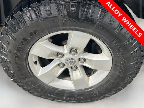 Used 2018 RAM 1500 Outdoorsman image 30