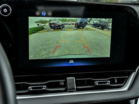 Used 2025 Chevrolet Equinox LT AWD/4WD image 26