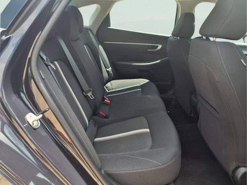 Used 2025 Hyundai Sonata SE FWD image 12