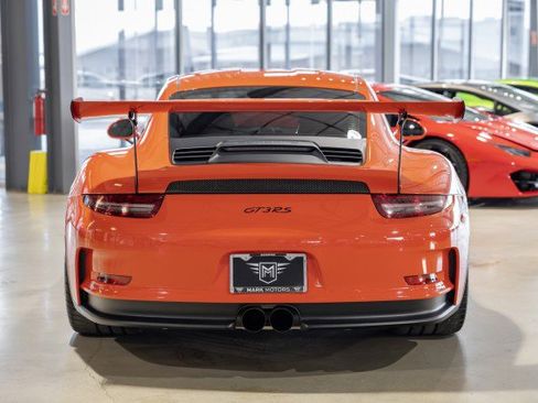 Used 2016 Porsche 911 GT3 RS image 5