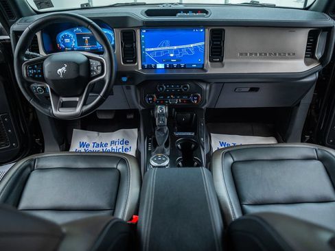 Certified 2025 Ford Bronco Outer Banks AWD/4WD image 22