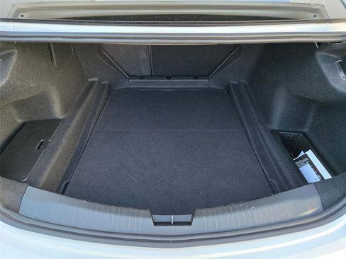 Used 2025 Cadillac CT5 Premium Luxury RWD image 32