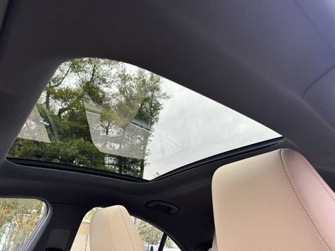 Used 2019 Mercedes-Benz CLA 250 4MATIC image 10