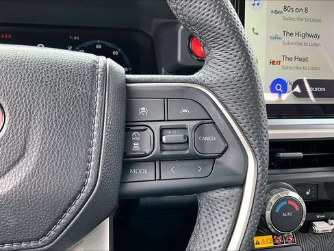 Used 2025 Toyota Tacoma TRD Sport w/ TRD Sport Upgrade Package AWD/4WD image 23