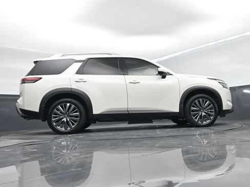 Used 2022 Nissan Pathfinder SL w/ SL Premium Package FWD image 55