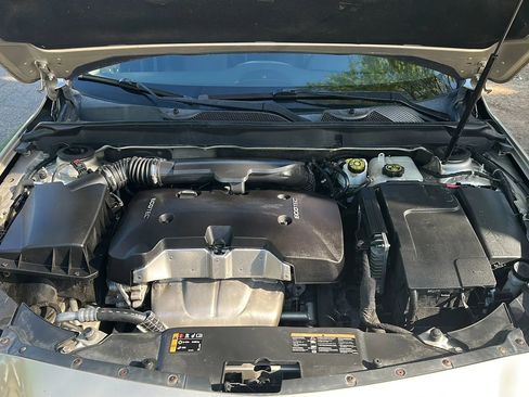 Used 2014 Chevrolet Malibu LT FWD image 10