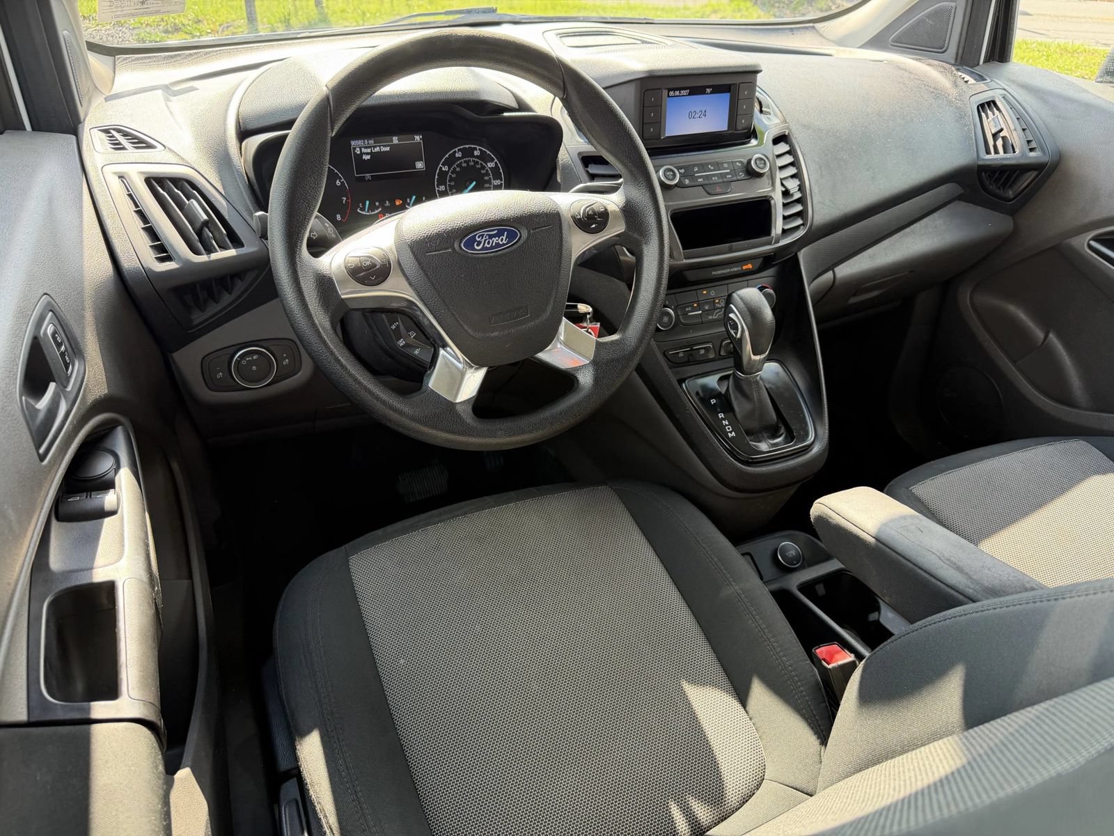 Used 2019 Ford Transit Connect XL FWD image 7