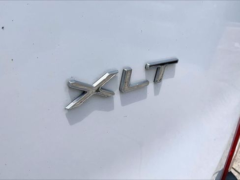 Used 2022 Ford Transit 350 XLT RWD image 10