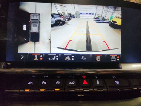 Certified 2025 Chevrolet Silverado 1500 High Country image 17