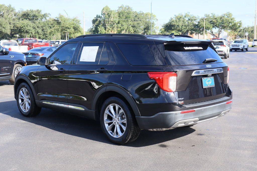 Used 2022 Ford Explorer XLT w/ Equipment Group 202A RWD image 7