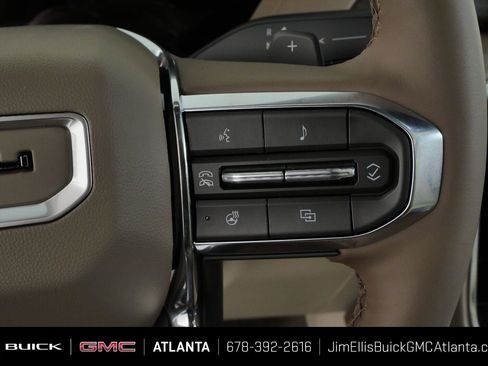 New 2026 GMC Yukon Denali w/ Sun & Power Step Package AWD/4WD image 11