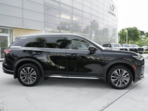 Certified 2026 INFINITI QX60 Luxe w/ Cargo Package FWD image 23