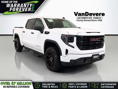 Used 2024 GMC Sierra 1500 Pro w/ Graphite Edition