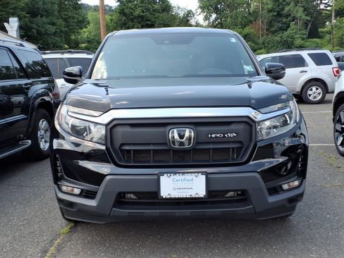 Certified 2024 Honda Passport EX-L image 2