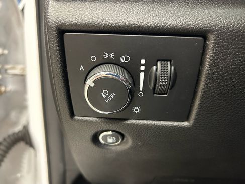 Used 2021 Jeep Grand Cherokee Limited w/ Quick Order Package 28K 80th AWD/4WD image 14