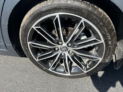 Used 2021 Toyota Avalon XSE FWD image 27