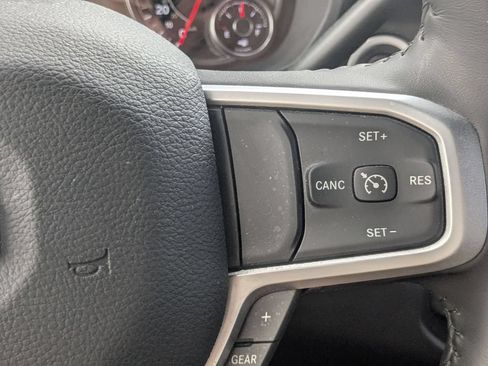Used 2024 RAM 2500 Big Horn w/ Sport Appearance Package AWD/4WD image 21