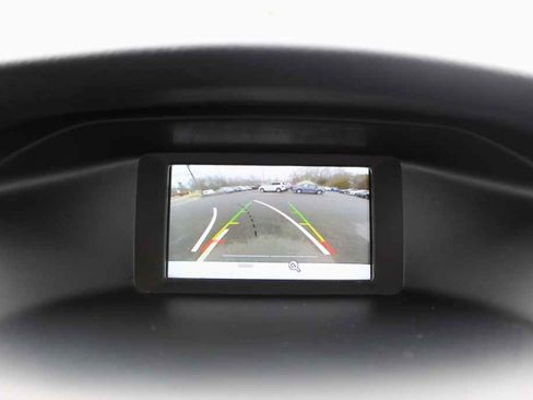 Used 2018 Ford Focus SE image 19