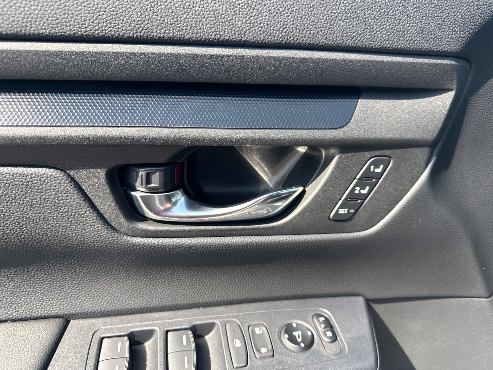 Used 2025 Honda CR-V Sport-L image 19