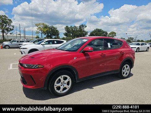 Used 2024 Dodge Hornet GT AWD/4WD image 1