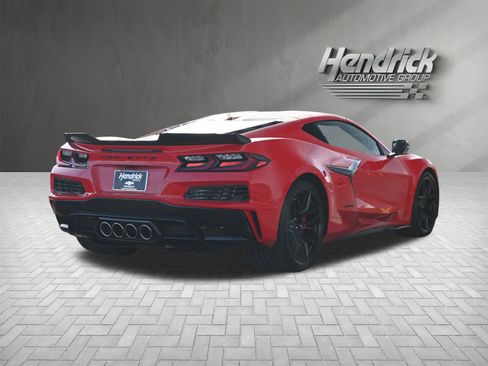 Used 2023 Chevrolet Corvette Z06 image 10