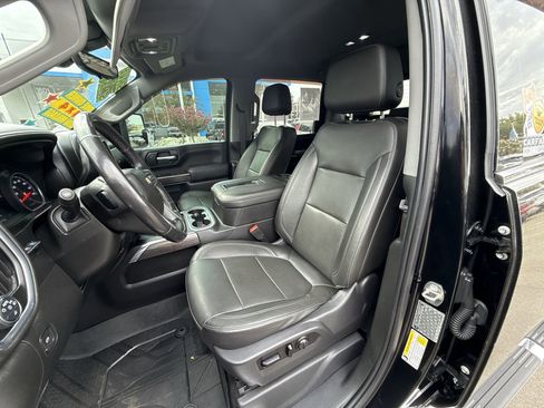 Used 2020 Chevrolet Silverado 2500 LTZ w/ LTZ Premium Package image 18