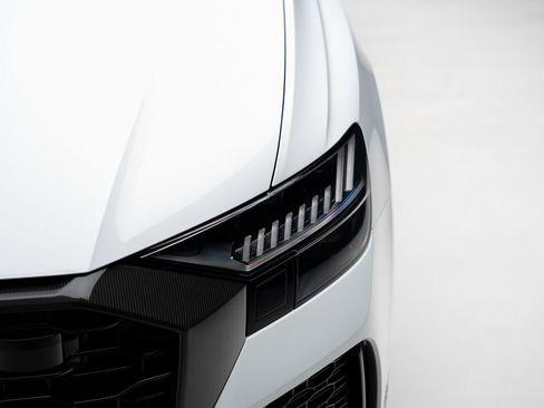 Used 2023 Audi RS Q8 AWD/4WD image 11